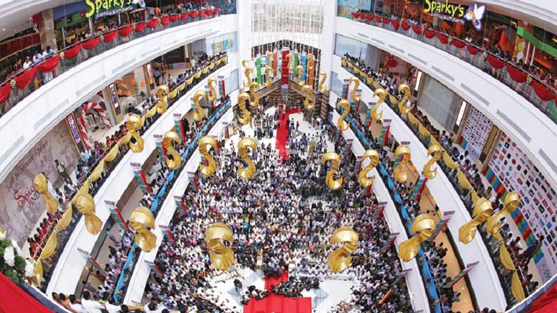 Top 10 Biggest Malls in India, Asia Largest Shopping Mall